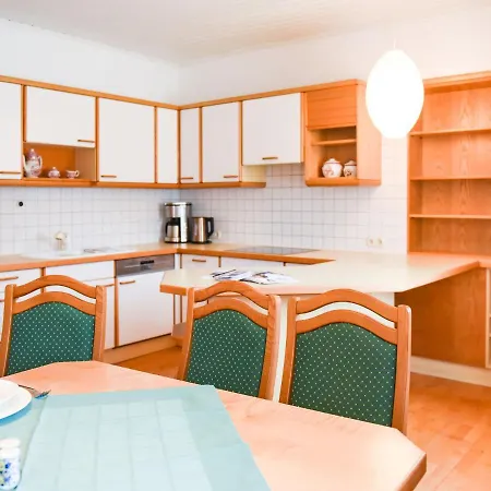 Апартаменты Beautiful Luxurious In The Middle Of The Glass City Rattenberg Раттенберг