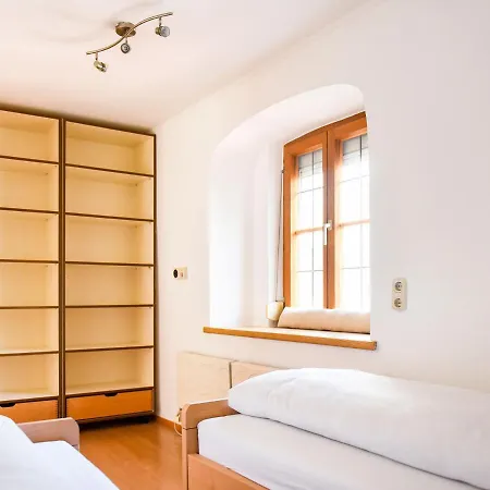 Beautiful Luxurious In The Middle Of The Glass City Rattenberg Апартаменты